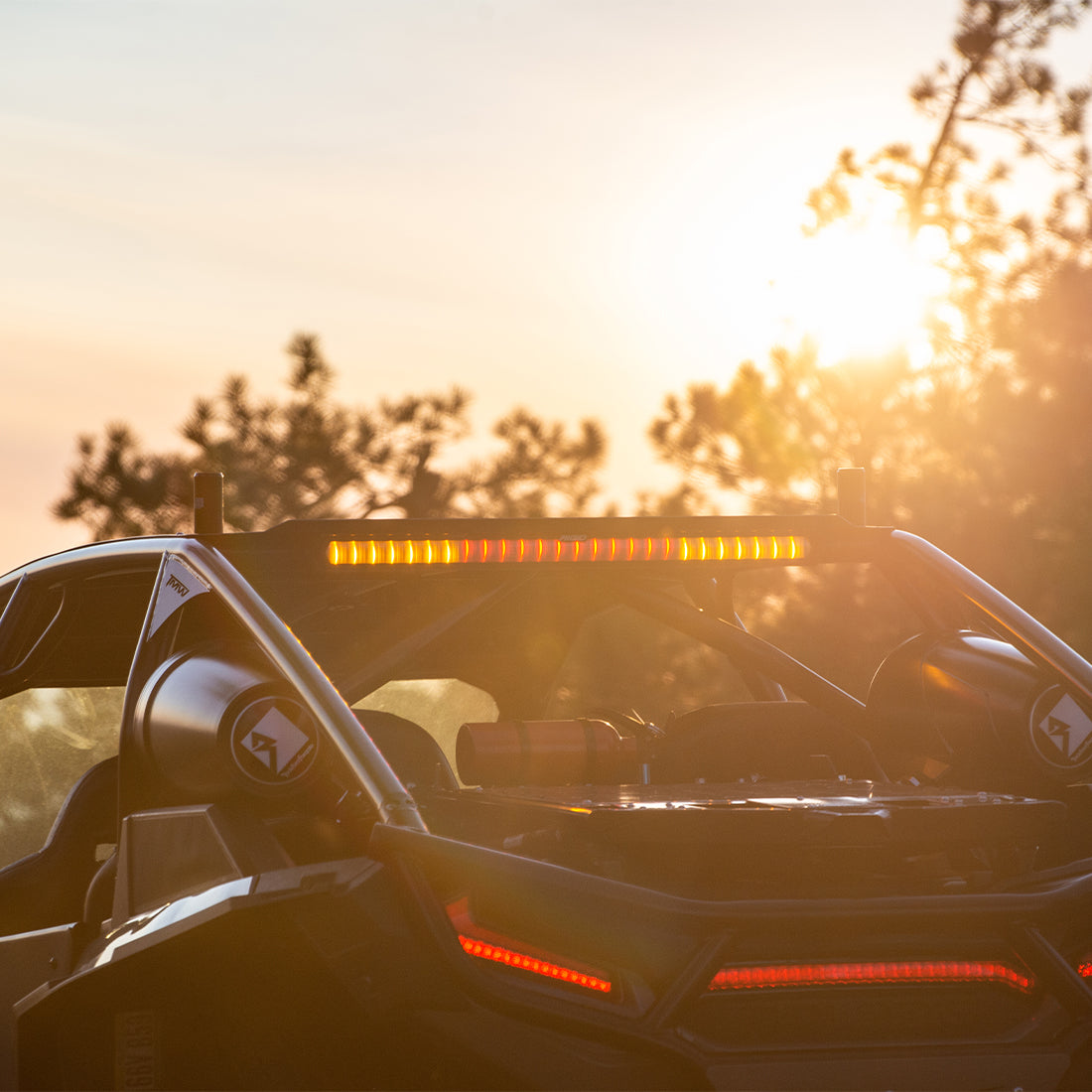 RIGID Chase Rear Facing 27 Mode 5 Color LED Light Bar 28 Inch, Surface Mount - 901802